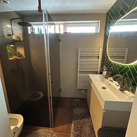 Apartment Compleet In *