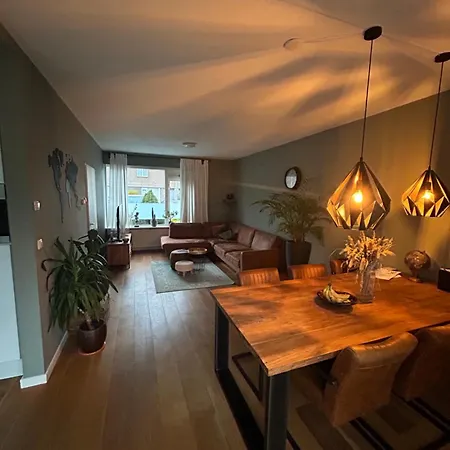 아파트 Compleet Huis In 네이메헨